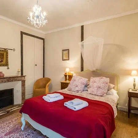 Port-sainte-foy-et-ponchapt Chateau Sleeps 29 Pool Kır Evi *